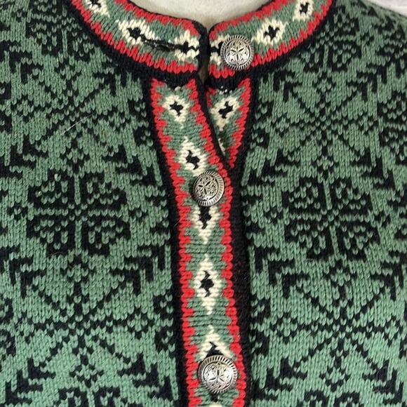 Vintage L.L. Bean Green and Black Nordic Sweater - Picture 2 of 8